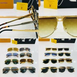 Picture of LV Sunglasses _SKUfw55830603fw